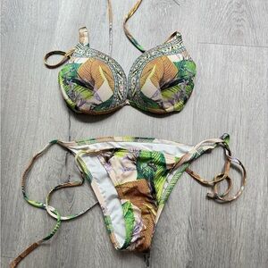 Tropical Print push up Bikini Set